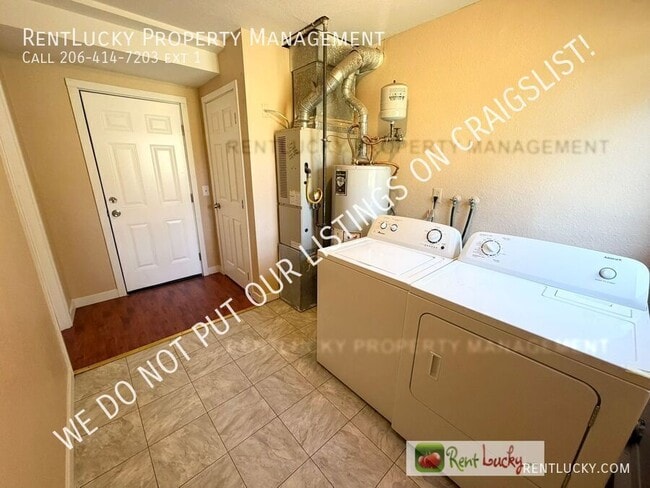Building Photo - 2516 S 284th St