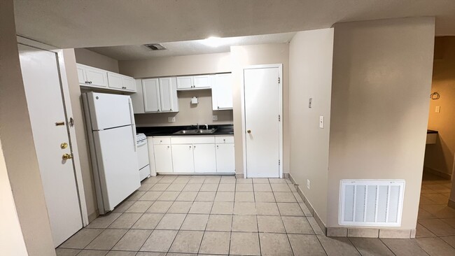 Interior Photo - The Oaks Apartments