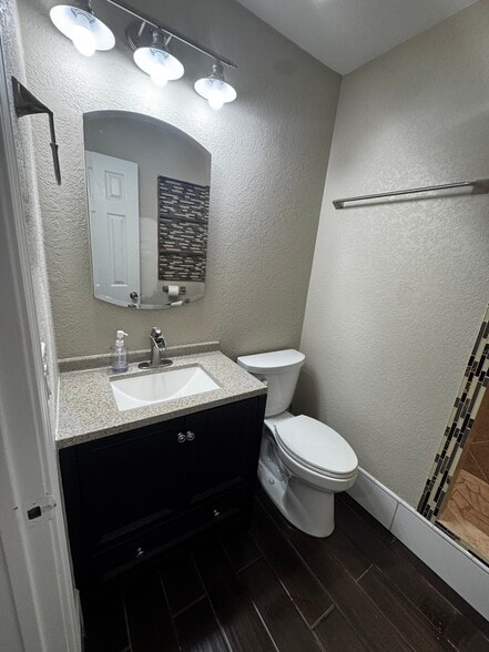 Building Photo - 3439 Twining Dr
