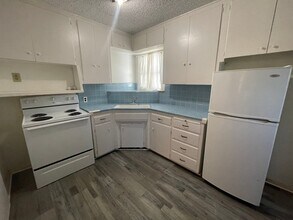 Building Photo - 3 Bedroom Midwest City Home!