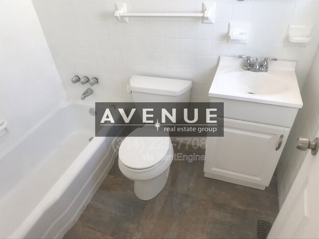 Building Photo - 720 Preakness Ln