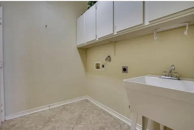 Building Photo - 3400 Dowland Dr