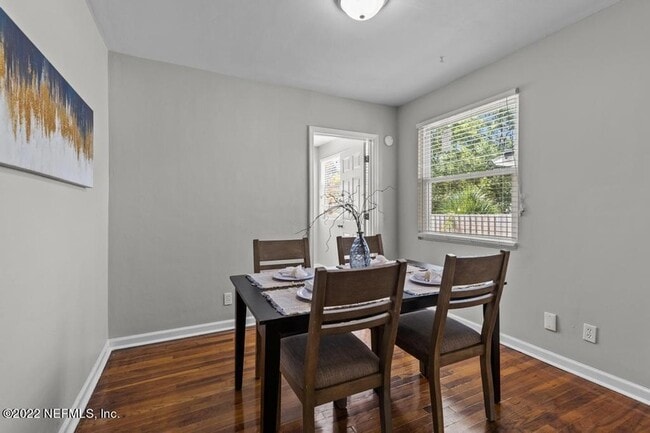 Building Photo - 1058 Willis Dr