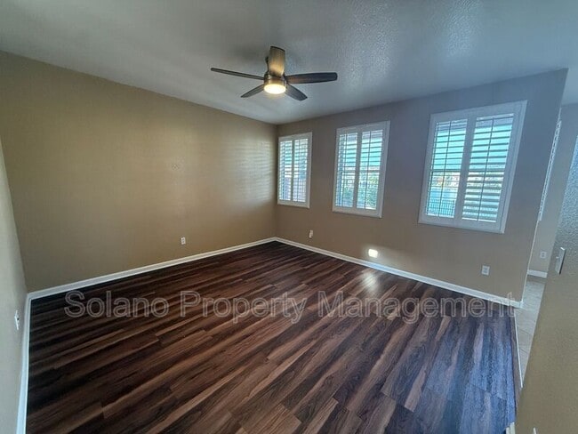 Building Photo - 5130 Tawny Lake Pl