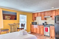 Building Photo - 2406 Arbor St