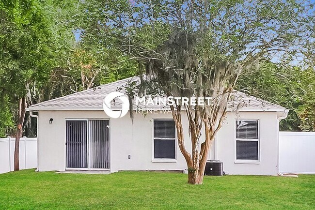 Building Photo - 4 Bedroom Pet-Friendly Home in land o lakes, FL with Main Street Renewal