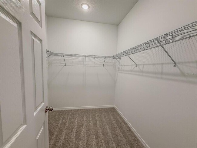 Building Photo - 438 Marion Lp