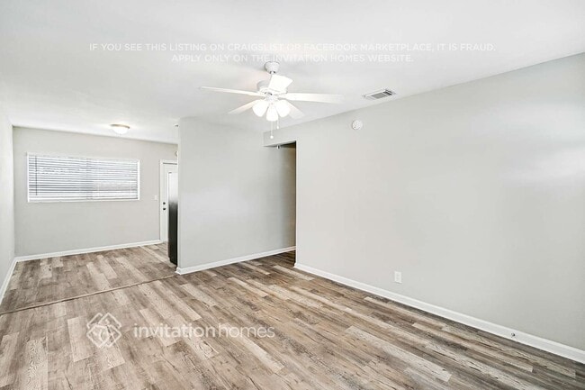 Building Photo - 835 44th St