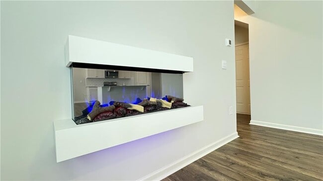 Building Photo - 61 Biltmore Pl