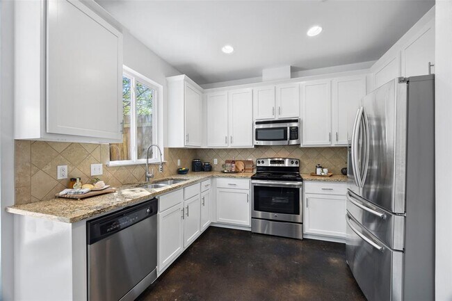 Building Photo - 3407 Banton Rd