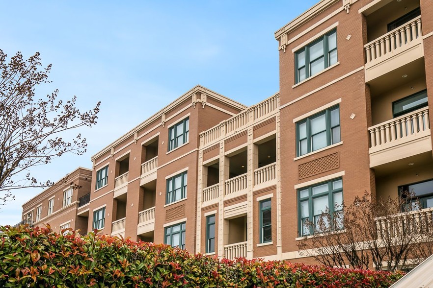 Building Photo - The Plaza at Frisco Square