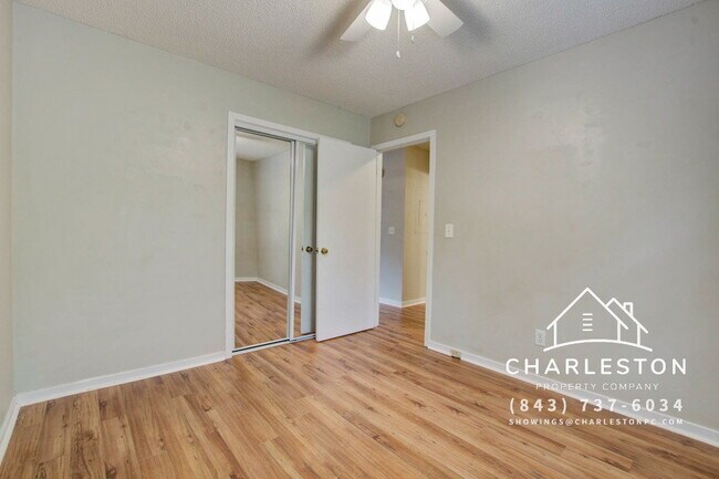 Building Photo - 7945 Timbercreek Ln