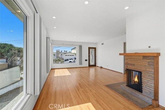 Building Photo - 3644 S Cabrillo Ave