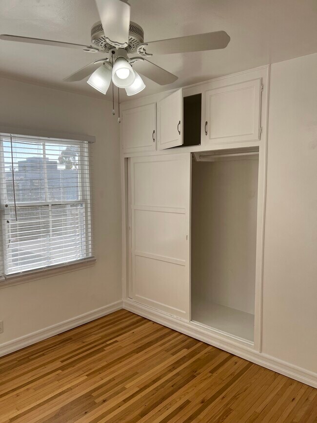 Bedroom - 1252 Franklin St