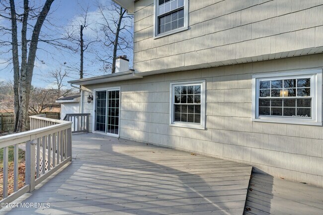 Building Photo - 22 Brookside Ct
