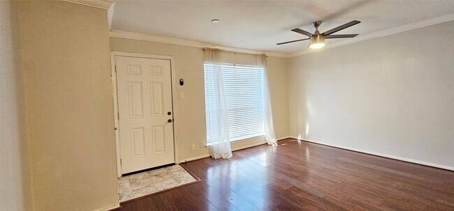 Building Photo - 11550 Chimney Rock Rd