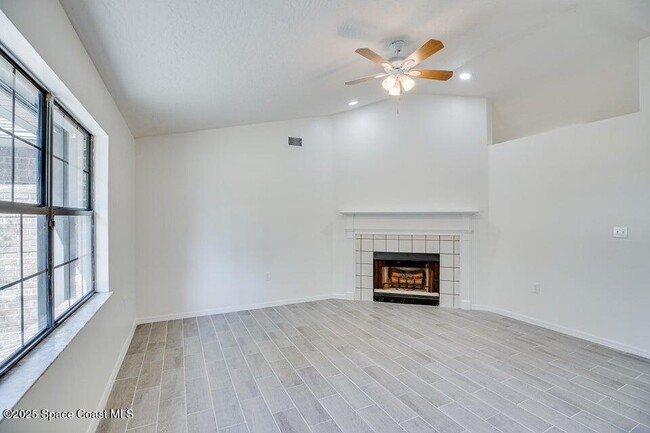 Building Photo - 6377 Dane Ave