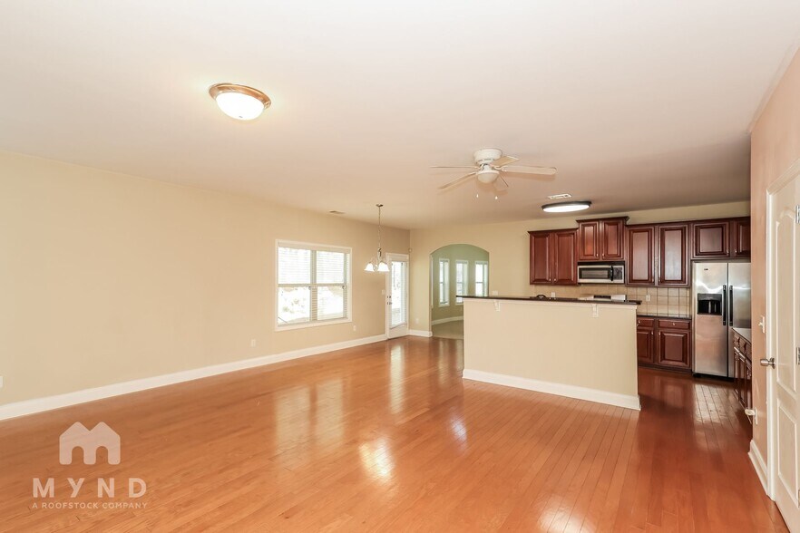 Building Photo - 5581 Dendy Trace