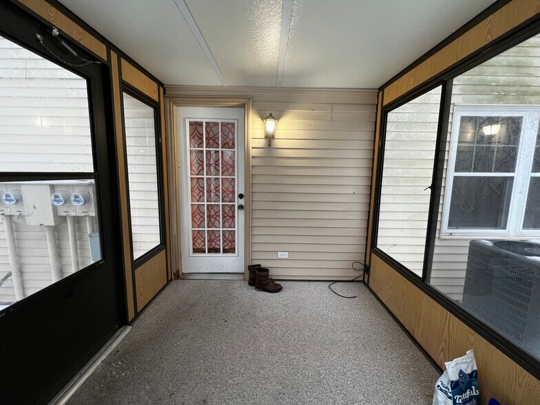 Building Photo - 1733 Fortino Ct