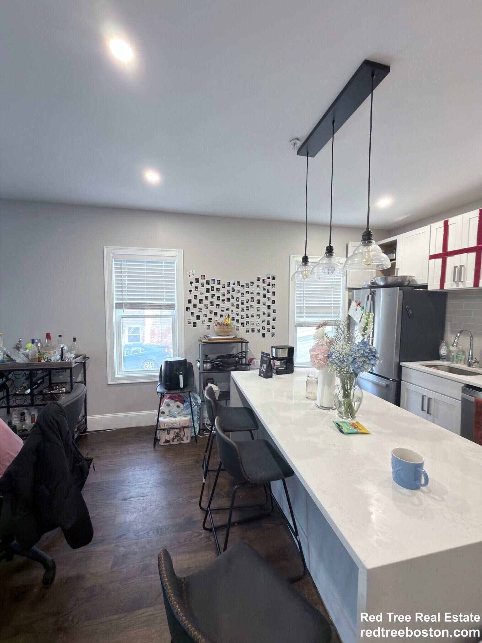 Building Photo - 156 Hillside St