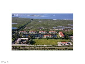 Building Photo - 20061 Sanibel View Cir