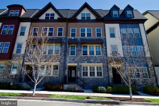 Building Photo - 1312 S Rolfe St