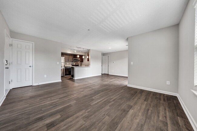 Building Photo - Sunscape Apartments