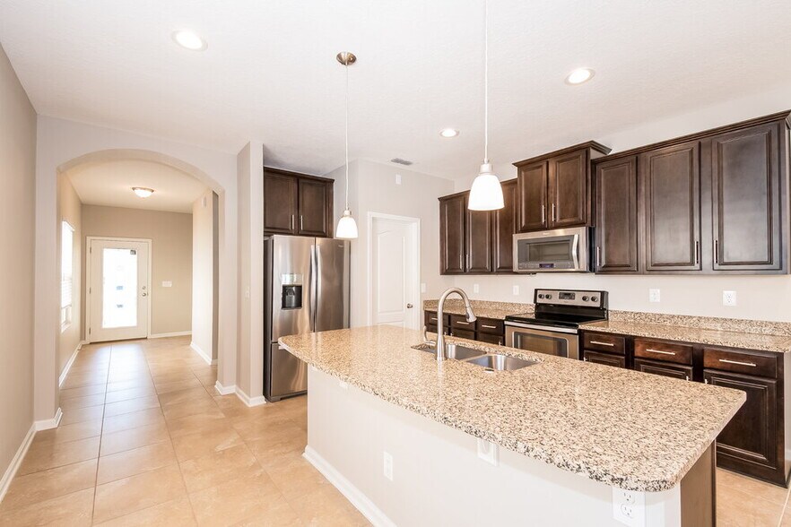 Building Photo - 4120 Grayfield Ln