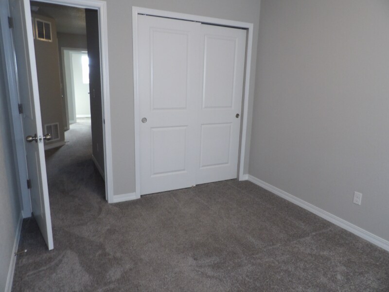 Building Photo - 11260 Feliz Wy