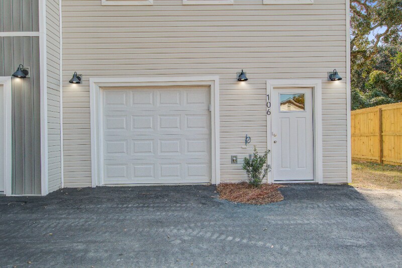 Building Photo - 2161 W Jimtown Dr