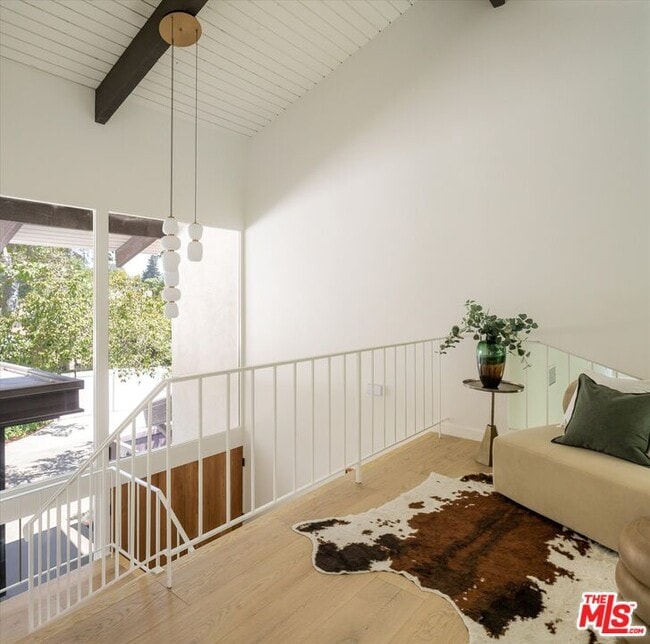 Building Photo - 2313 Banyan Dr