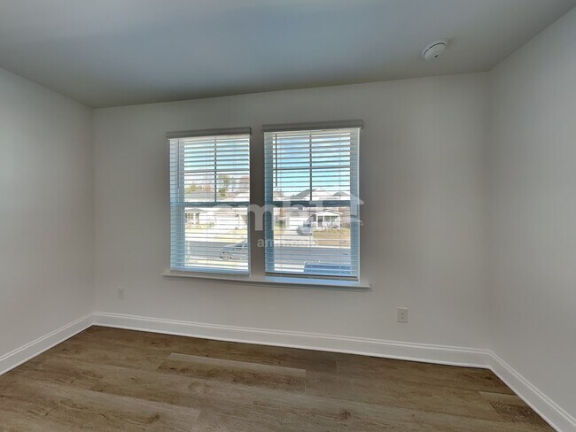 Building Photo - 3521 Jefferson Cor Ln