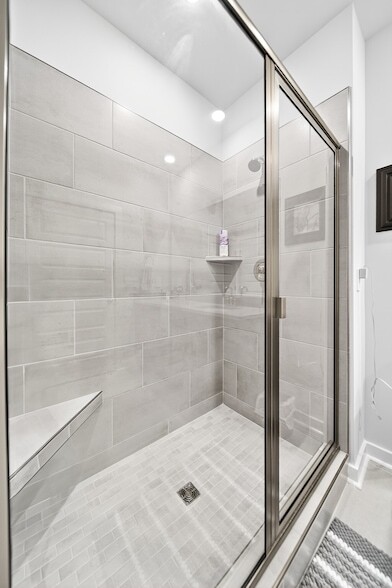 Building Photo - 2049 Holmesburg Private Cir