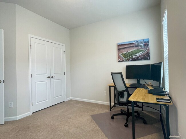 Building Photo - 148 Moyer Hill Dr