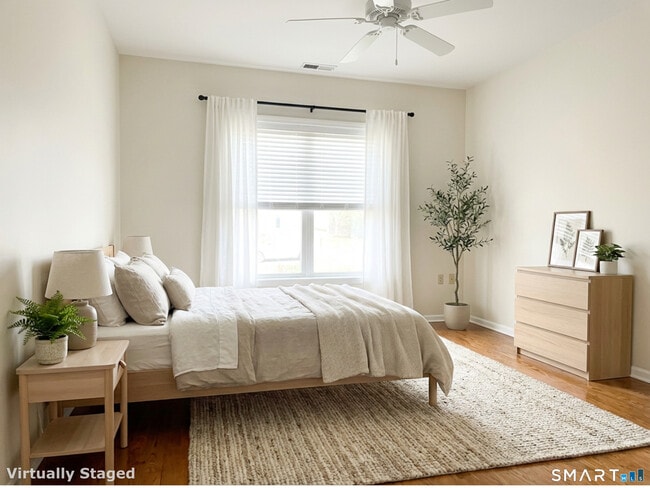 Building Photo - 105 Richards Ave