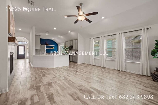Building Photo - 14825 Equine Trail
