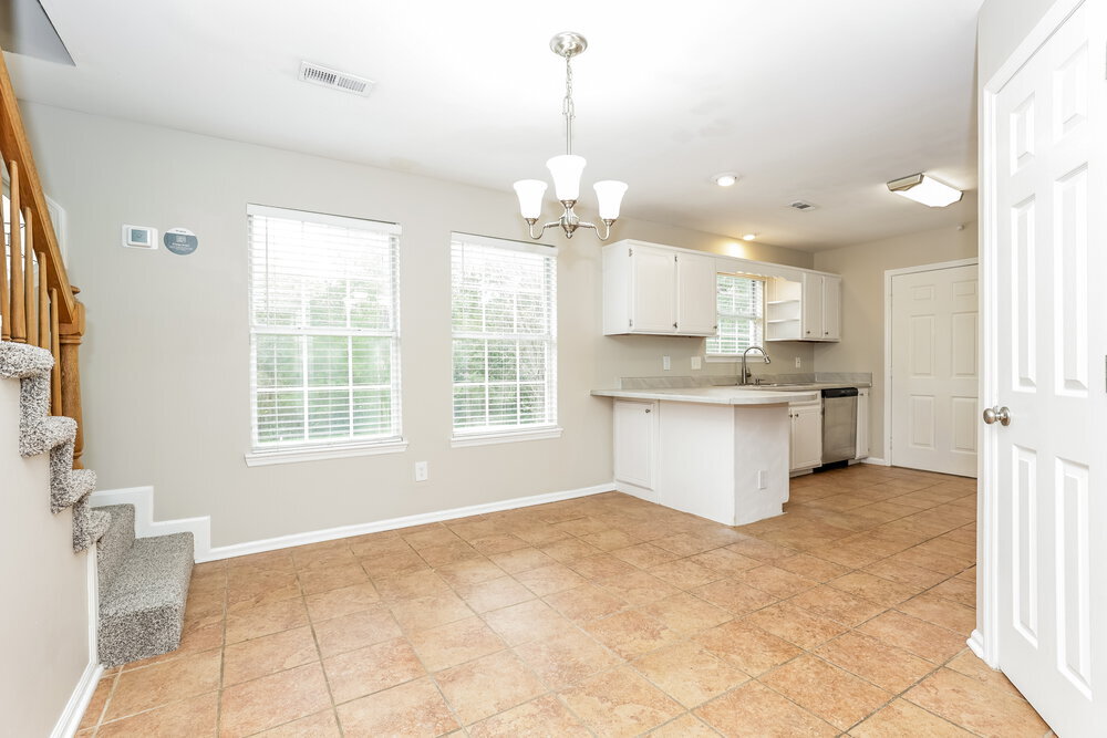 Building Photo - 141 Bill Stewart Blvd