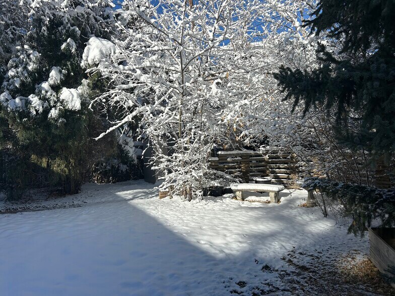 Building Photo - 6555 W 10th Pl