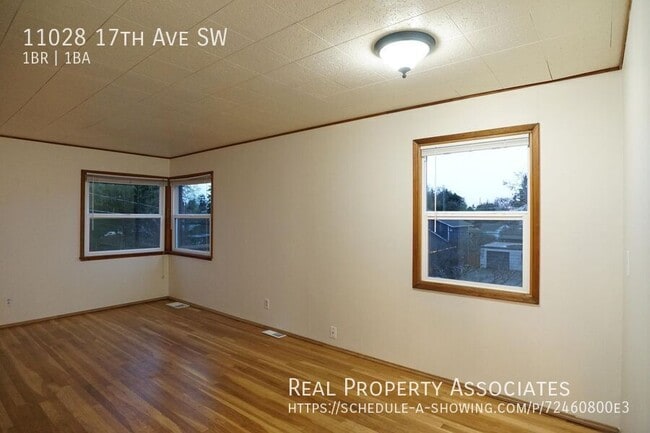 Building Photo - 11028 17th Ave SW