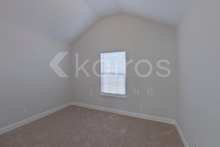 Building Photo - 214 Lodgepole Pne Wy