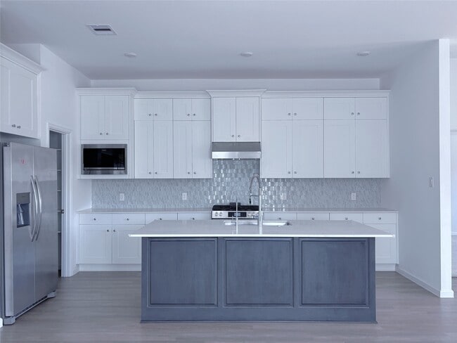 Building Photo - 30363 Tall Fescue Dr