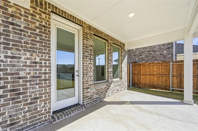 Building Photo - 1126 Redcoat Dr