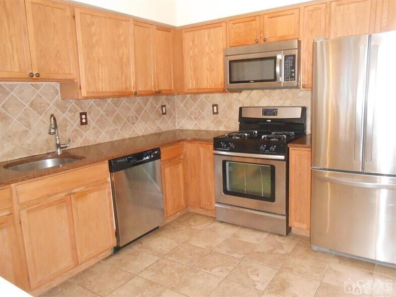 Building Photo - 927 Del Negro Ct