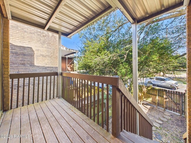 Building Photo - 446 Failla Rd