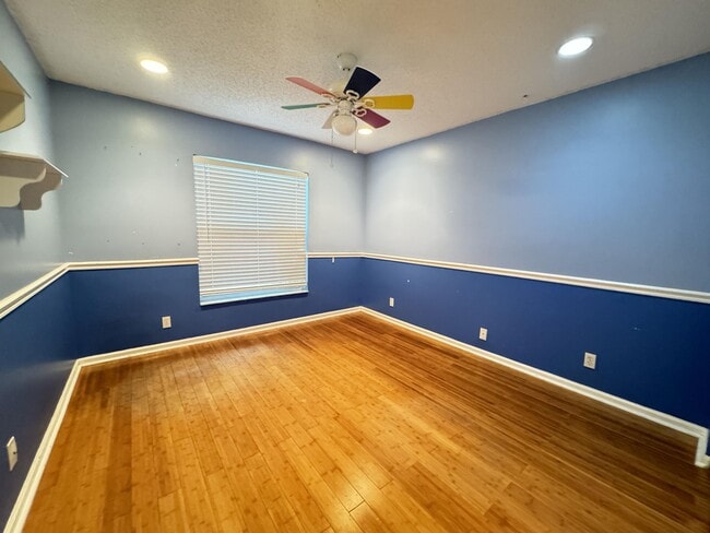 Building Photo - 5413 Rivermill Ln