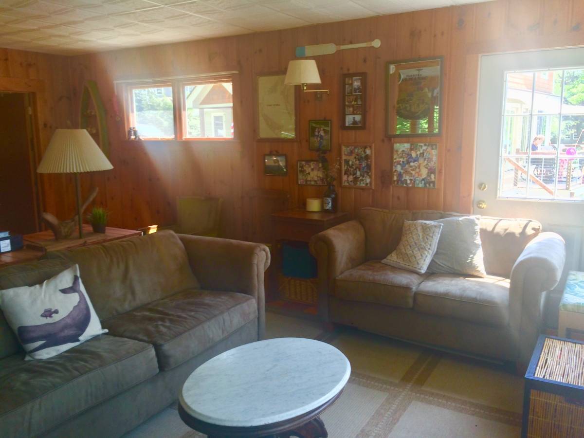 Building Photo - 30 Laurel Dr