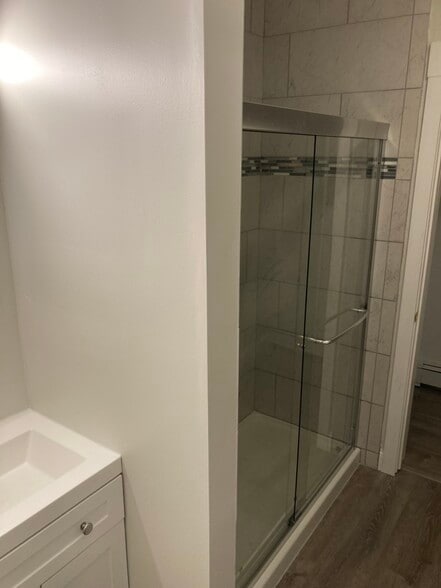 Building Photo - 115 Northampton Rd