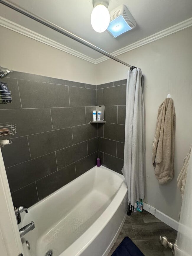 Building Photo - 104 Cordillo Pkwy