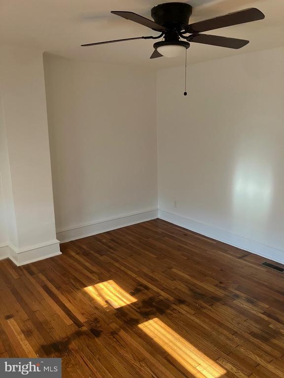 Building Photo - 3014 Memphis St