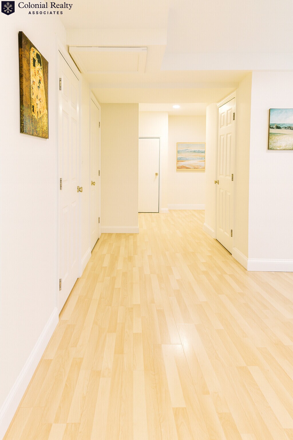 Building Photo - 10 Strathmore Rd